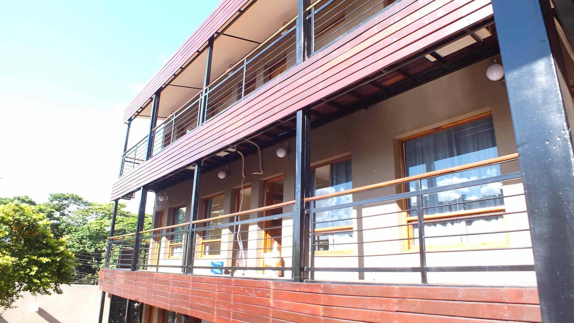 Iguazu Urban Hotel Express Πουέρτο Ιγκουασού Εξωτερικό φωτογραφία